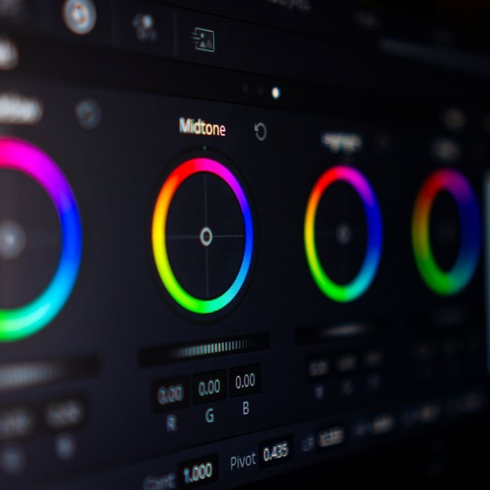 Middle Circle Image 1